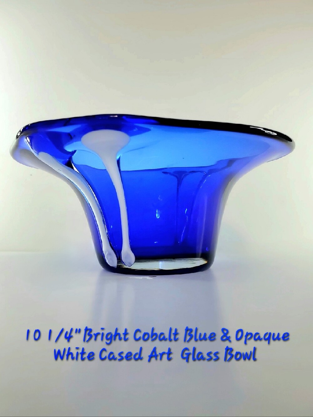 10 1/4" Bright Cobalt Blue White Cased Art Glass Free-form Bowl - Picture 4 of 16